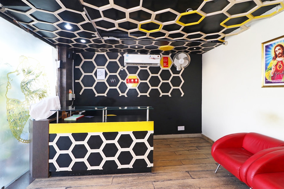 OYO 8672 Hotel Friends, Tikonia Haldwani, Haldwani