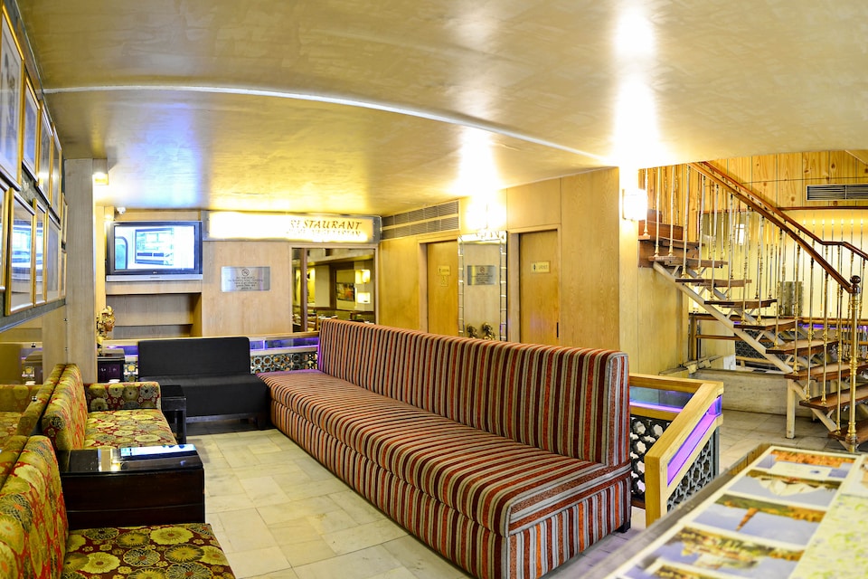 OYO 368 Hotel Alka Classic, Paharganj Delhi, Delhi