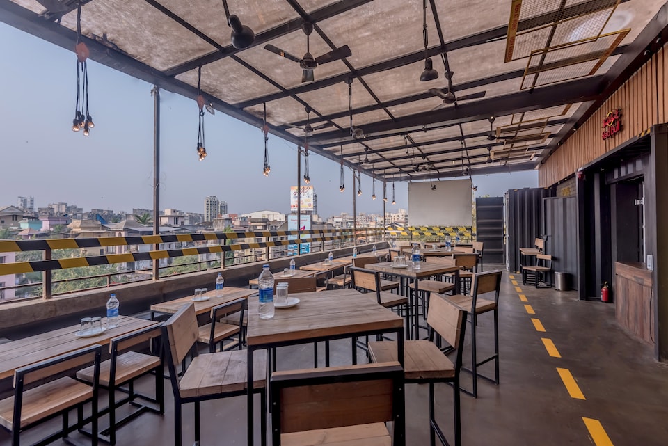 OYO Flagship 553 Vashi, Mumbai-Vashi-Turbhe-Sanpada, Mumbai