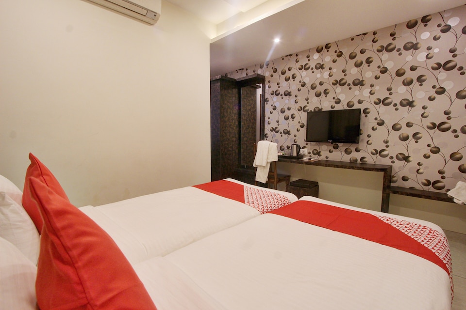 Capital O 8846 Golden Amulya, Yehalanka Bangalore, बैंगलोर