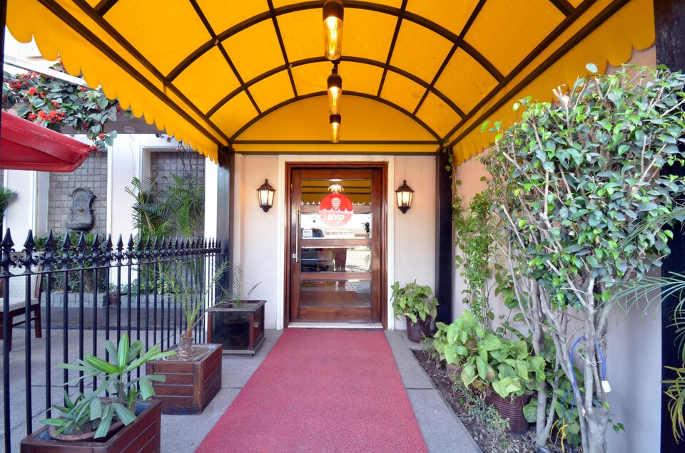 OYO 8720 Courtyard Hotel, GT Road Ludhiana, Ludhiana