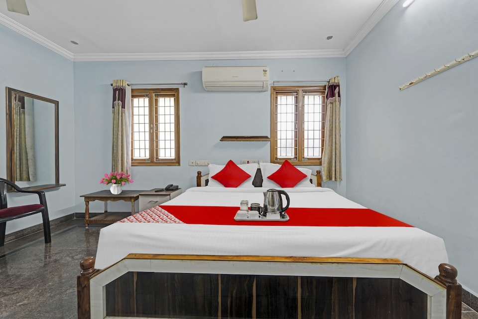OYO Akash Residency, Kapila Theertham Tirupati, Tirupati