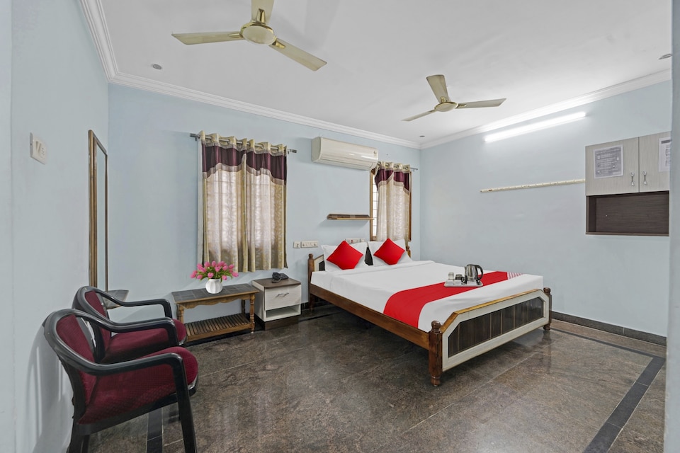 OYO Akash Residency, Kapila Theertham Tirupati, Tirupati