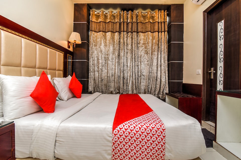 OYO Flagship 737 Paschim Vihar, Paschim Vihar Delhi, Delhi