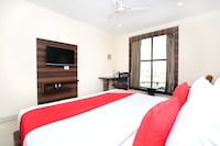 OYO Hotel Grand Horizon