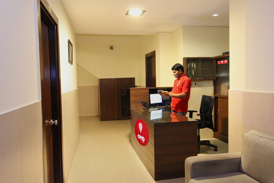 OYO 8884 The City Living, Shivajinagar Bangalore, Bangalore