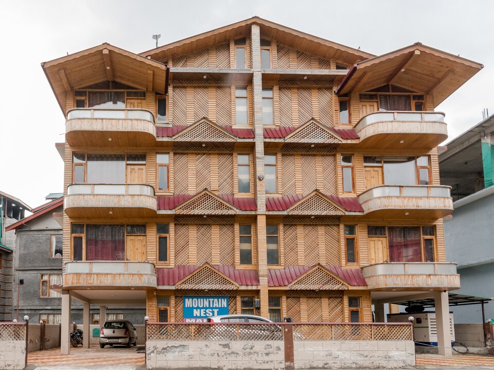 OYO 8887 Mountain Nest, NH 21 Manali, Manali