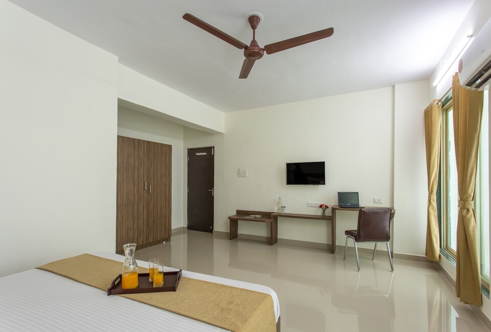 OYO 8899 Invitado Inc, Mumbai-Vashi-Turbhe-Sanpada, Mumbai