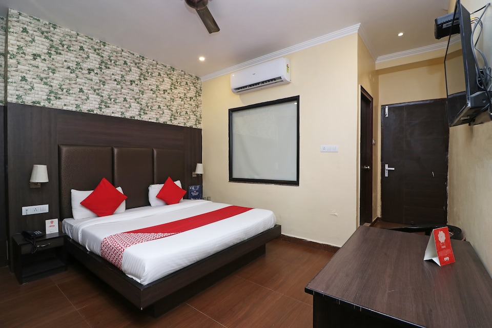 OYO 8905 Hotel Tapastali, Laxman Jhoola Rishikesh, Rishikesh