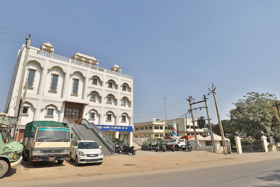 Collection O 3783 Hotel Bhavani Palace, Bopal-Sela Road Ahmedabad, Ahmedabad