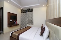 OYO Hotel Eden Greens Near Appu Ghar