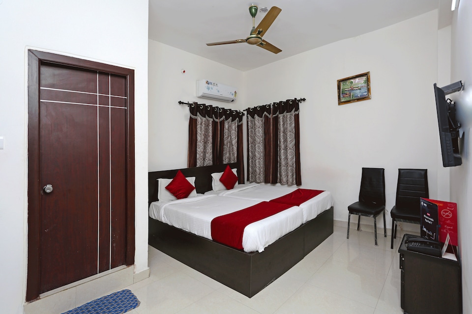 OYO 9004 Qube Inn, AIG Gachibowli, Hyderabad