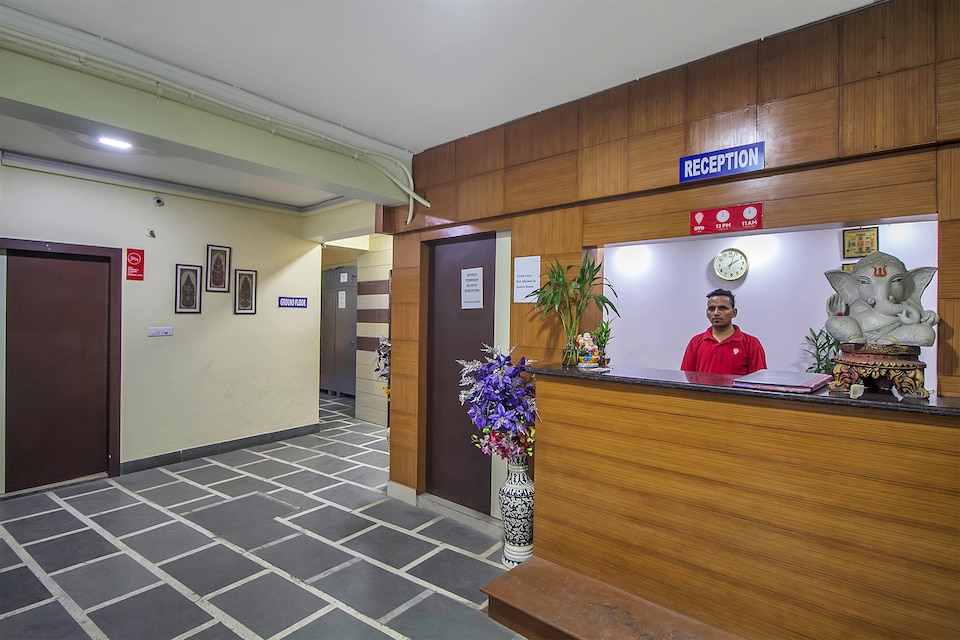 OYO Us Executive Suites Near Inox Gurgaon Dreamz, Old Gurgaon, Gurgaon