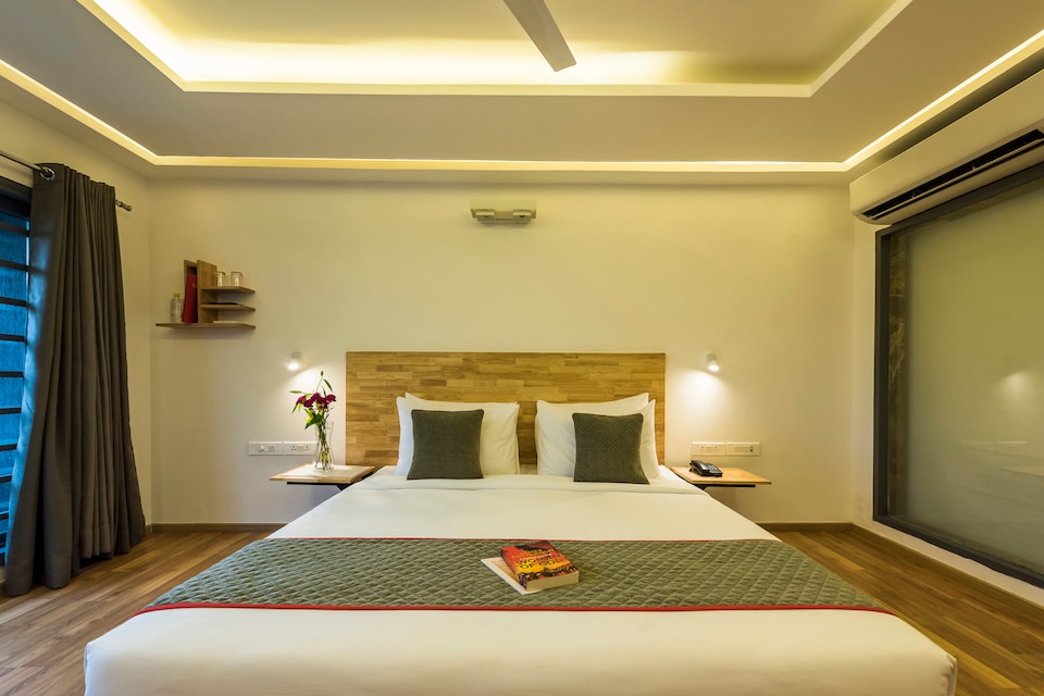 Live on BLR2613, MG Road Bangalore, Bangalore