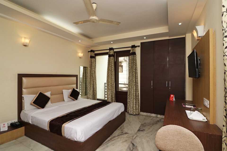 Hotel O South Paradise, Greater Kailash Delhi, Delhi
