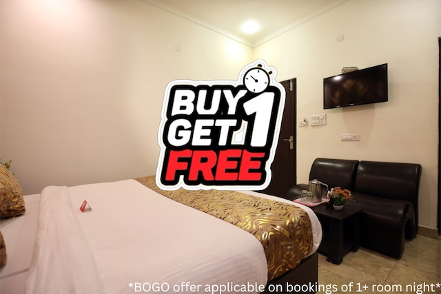 Townhouse Hussainpara Square Formerly Rich Inn