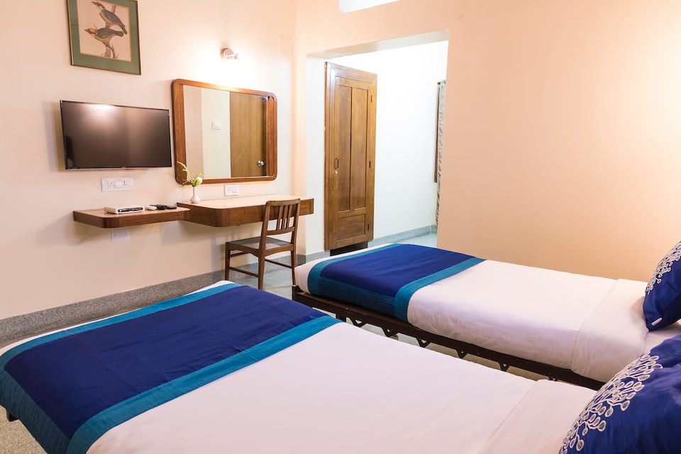 OYO 4292 Woodlands, MG Road Bangalore, Bangalore