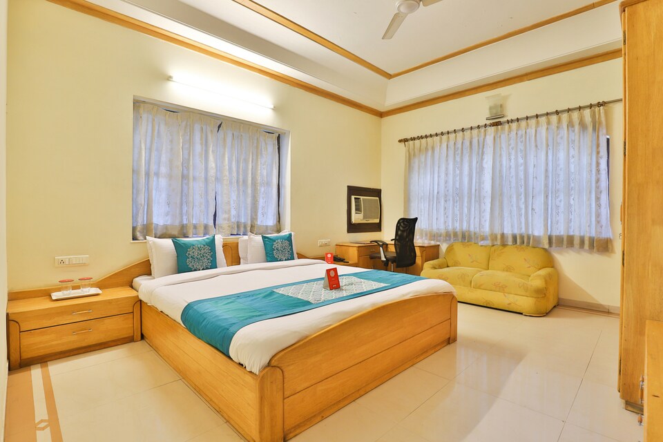 OYO 8949 Atman Bungalows, Vastrapur Ahmedabad, Ahmedabad