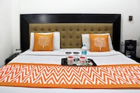 OYO Hotel The Lorenz Near Jasola Vihar Shaheen Bagh Metro Station