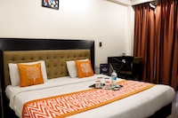 OYO Hotel The Lorenz Near Jasola Vihar Shaheen Bagh Metro Station