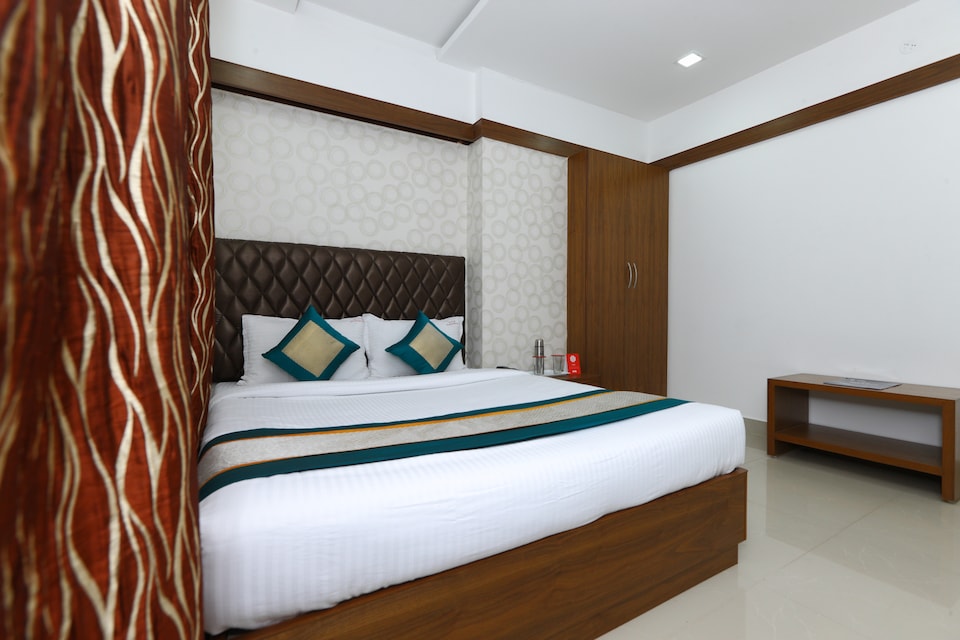 OYO Flagship 6626 Khaleej Residency, Nungambakkam Chennai, Chennai