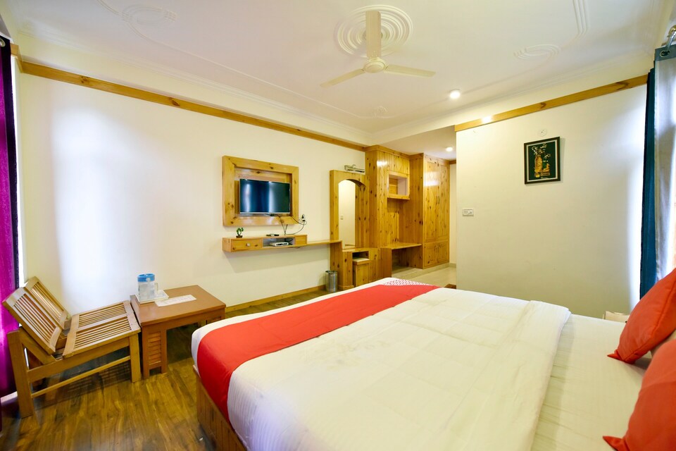 OYO 8962 Hotel Mai Vrindavan, Naggar Road, Manali