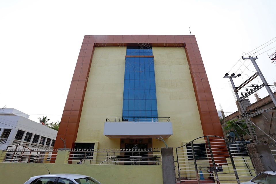 Capital O 9010 Hotel Railview, Railway Station Bhubneshwar, Bhubaneswar