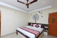 OYO Maruthi Residency