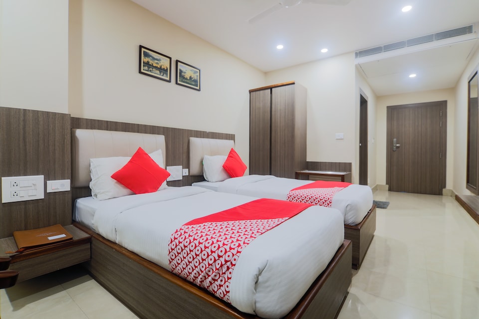 OYO 9468 Hotel Jironi, Jorhat, Jorhat