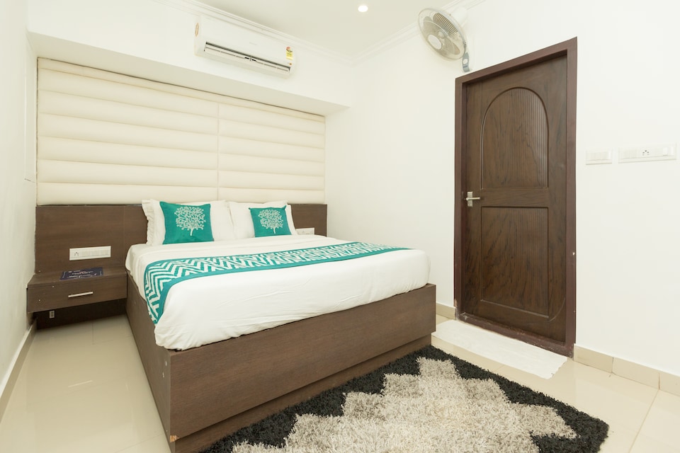 OYO 9122 Hotel Ivory Grande, Kalpetta, Wayanad