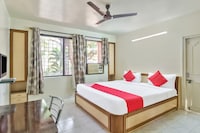 OYO Royal Guest House Near Phoenix Marketcity - Viman Nagar
