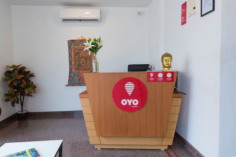 OYO 4428 Crystal Suites, HSR Bommanahalli Bangalore-II, Bangalore