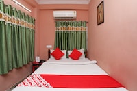 OYO New Ashoka Hotel Near Netaji Subhash Chandra Bose International Airport