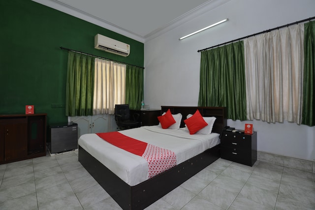 OYO Salt Lake Near City Centre Salt Lake