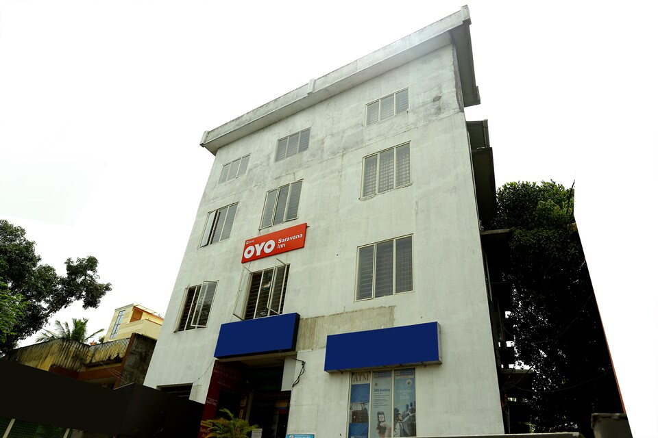 OYO 9118 Saravana Inn, Thampanoor Trivandrum, Trivandrum
