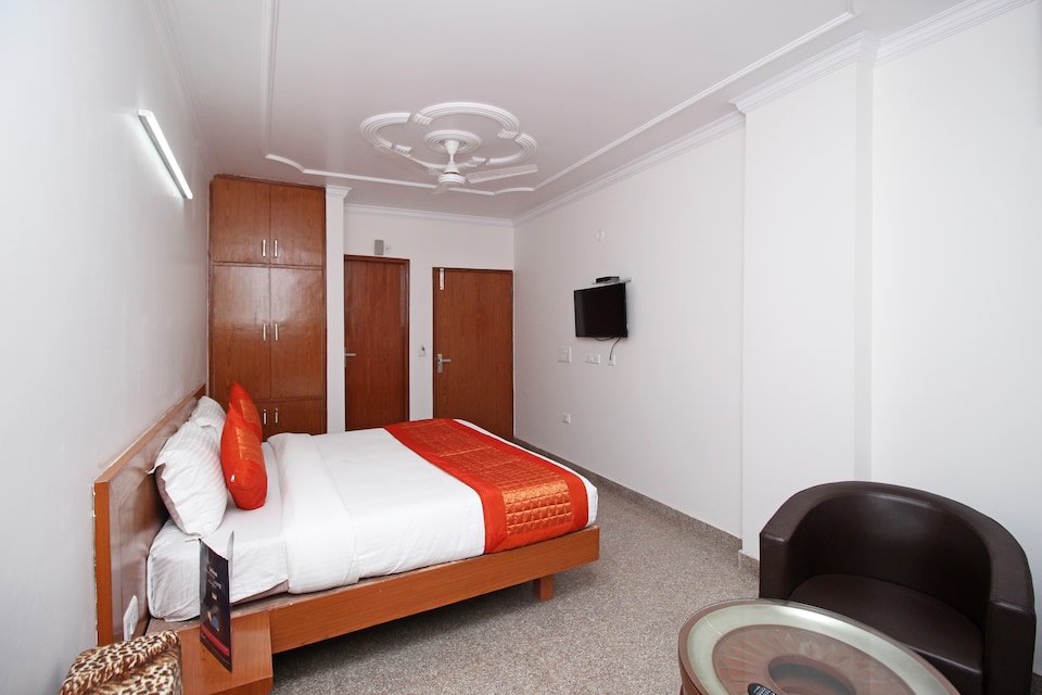 OYO 8968 Hotel Le Comfort, Airport Delhi, Delhi Transit