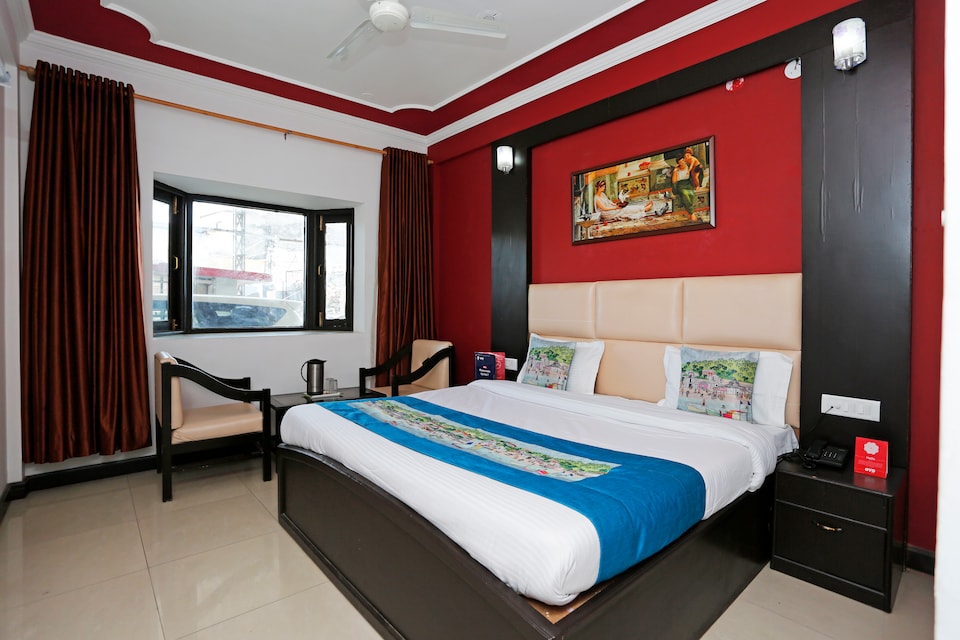 OYO Flagship 7211 Hotel Mussoorie Club, Picture Palace, Mussoorie