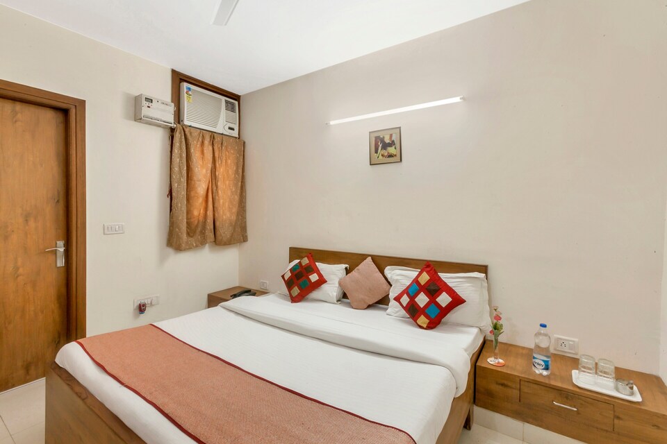 OYO 9071 Comfort Zone Guest House, Noida Stadium, Noida