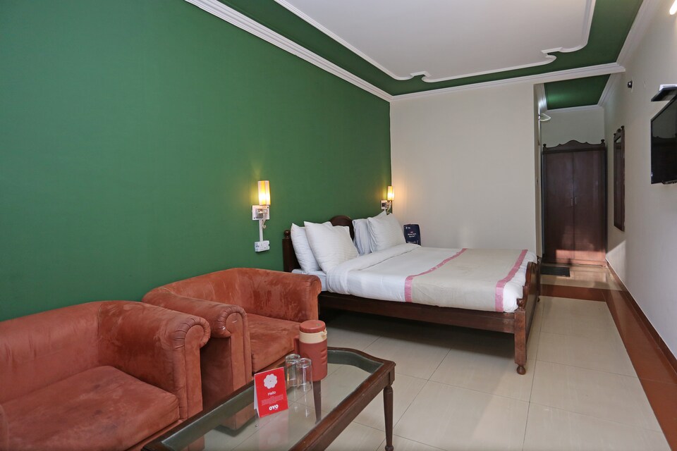 OYO Flagship 161 Highcourt Nainital, Highcourt Nainital, Nainital