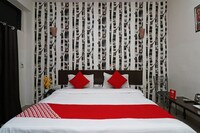 OYO White Inn