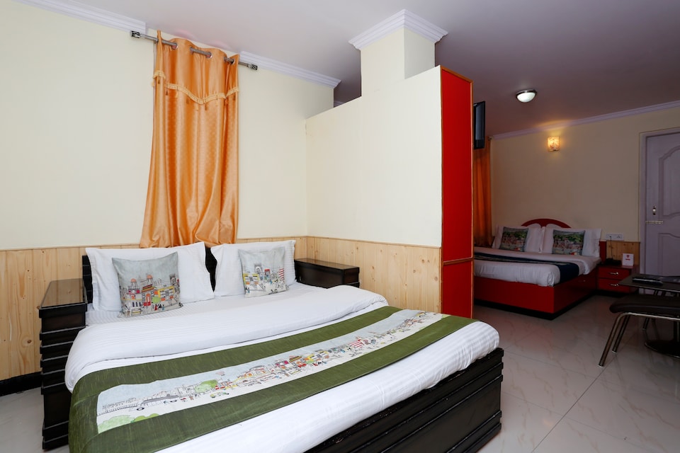 OYO 14248 Hotel Anfield, The Mall Road-Shimla, Shimla