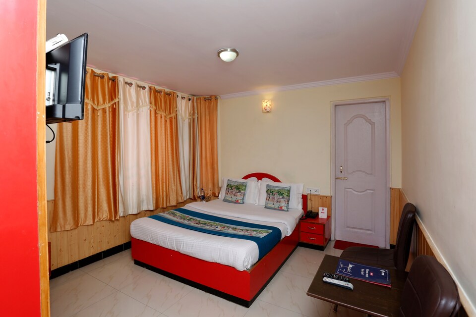 OYO 14248 Hotel Anfield, The Mall Road-Shimla, Shimla