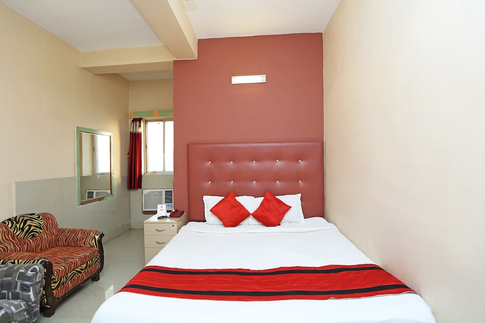 OYO 1238 near Park Circus, Park Circus Kolkata, Kolkata