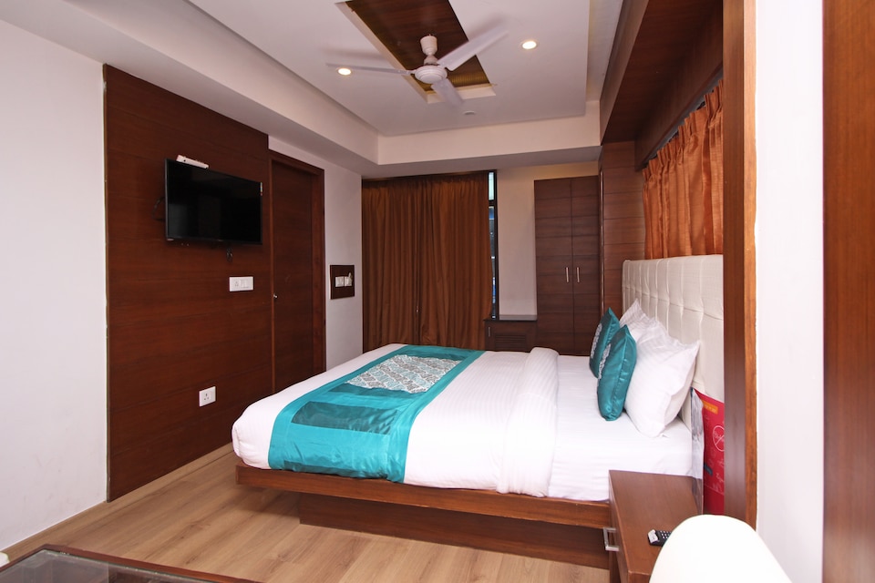 OYO 7253 Hotel Mayfield, Picture palace Mussoorie, Mussoorie