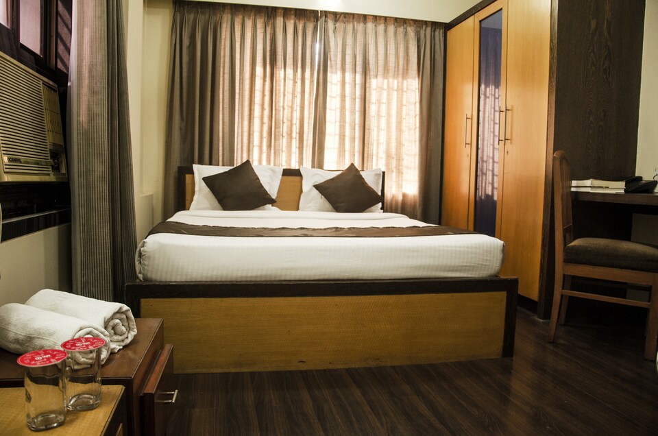 OYO Apartments 011 Mumbai Domestic Airport, Mumbai Bandra-Khar-Santacruz, Mumbai