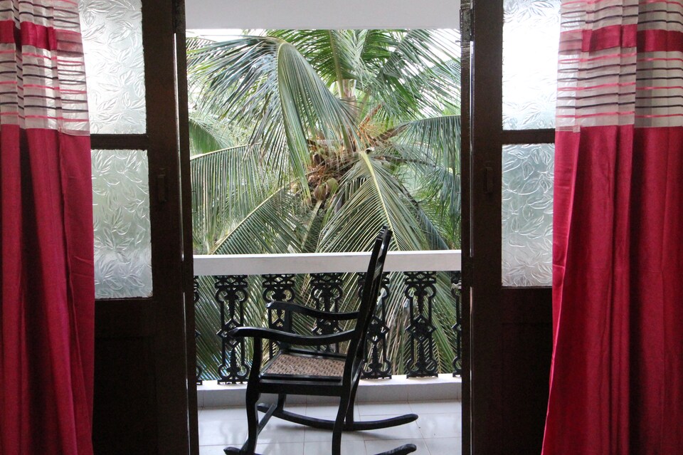 OYO 6086 Duplex 3 BHK Calangute Beach North Goa, Candolim Goa, Goa