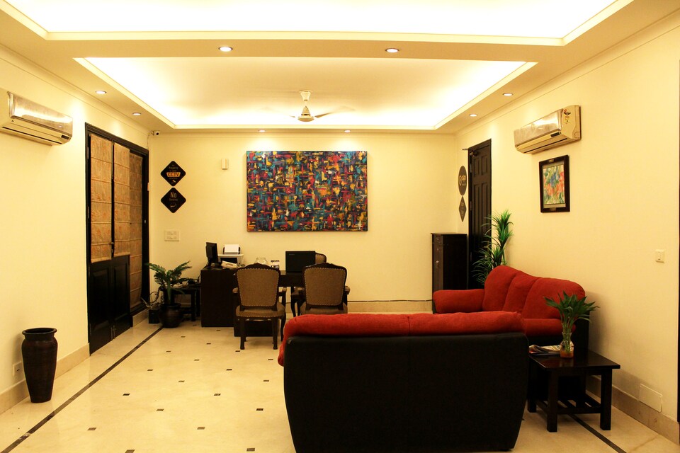 OYO 1240 Hotel La Residence, Cyber City Extension, Gurgaon