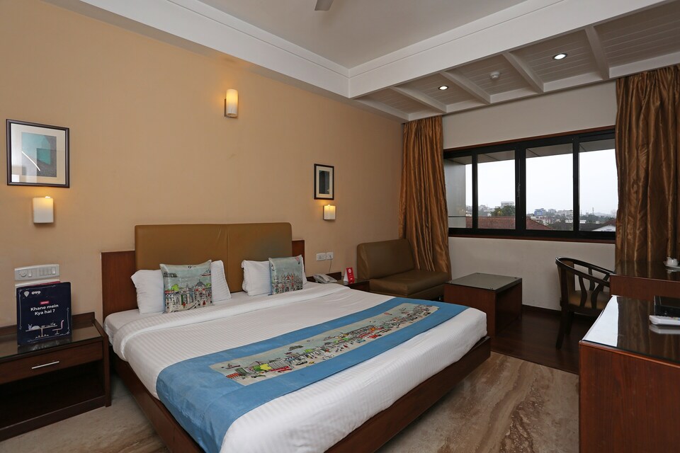 OYO 6934 Deepa Comforts, Balmatta Main Road Mangalore, Mangalore