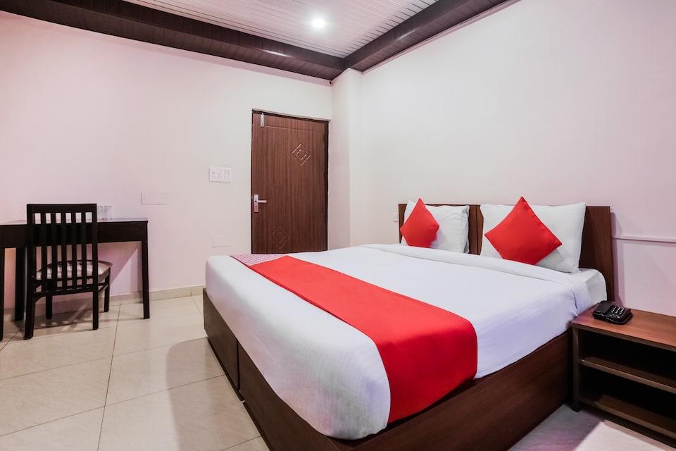 OYO Flagship 111 Canal Road, Rajpur Road Dehradun, Dehradun