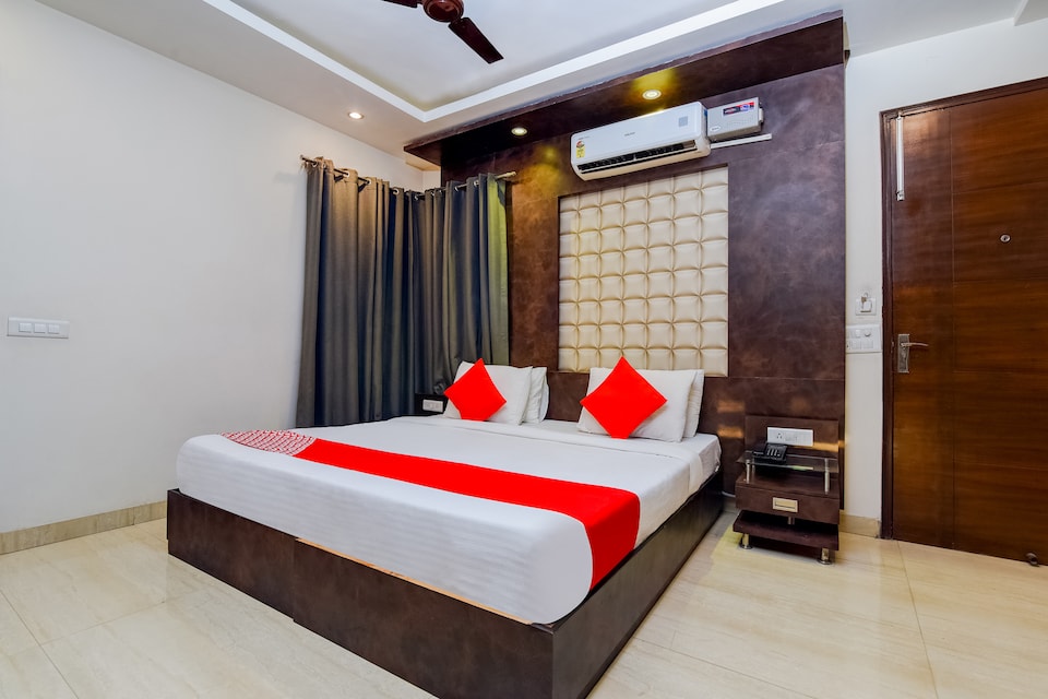 OYO Flagship 757 Golf Course Road, Golf Course Road, Gurgaon